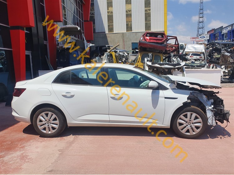 Renault Megane 4 Tavan Arka Komple (Beyaz)