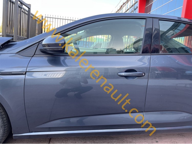 Renault Megane 4 Sol Ön Kapı (Titanyum Gri)