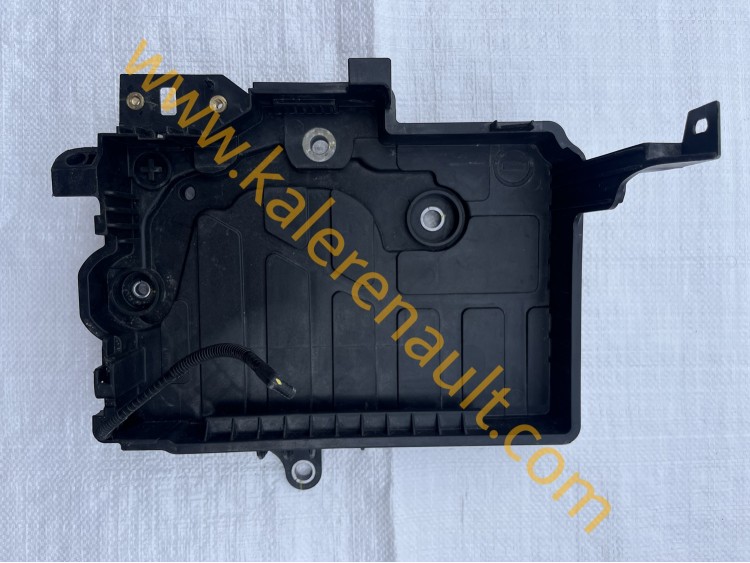 Renault Taliant 1.0 TCe Akü Alt Bakaliti Suportu 648948037R 648946748R 