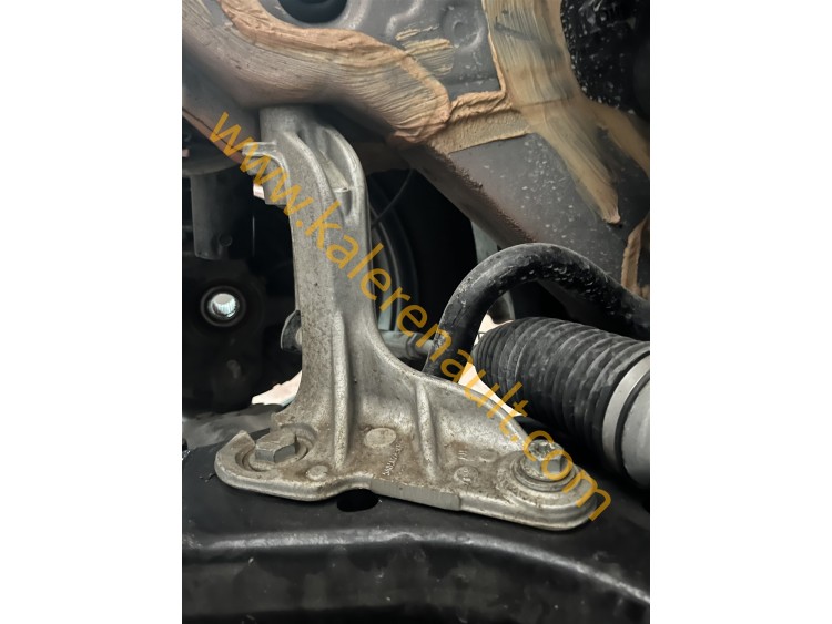 Renault Clio 5 Sağ Beşik Supportu 548502436R